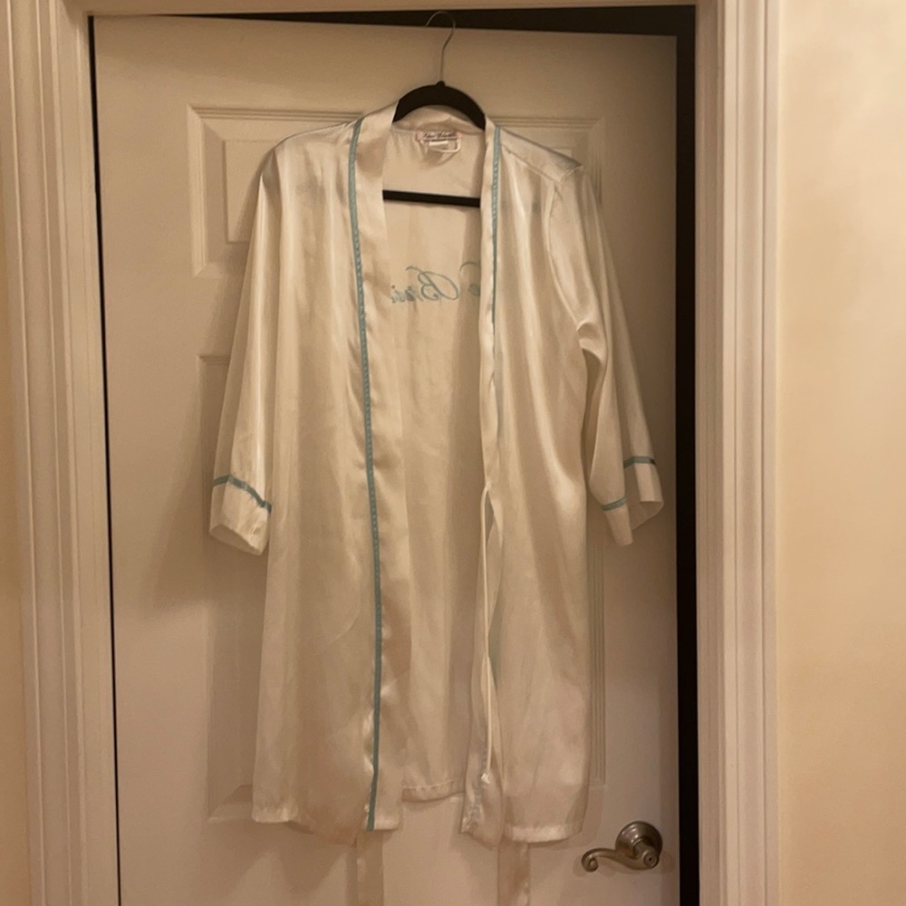 L/xl bride robe